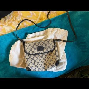 Vintage Gucci Crossbody AS IS
